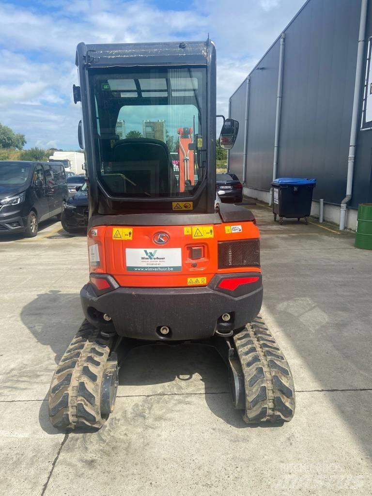 Kubota U 27-4 ミニ油圧ショベル 7t以下（ミニユンボ・ミニディガー）