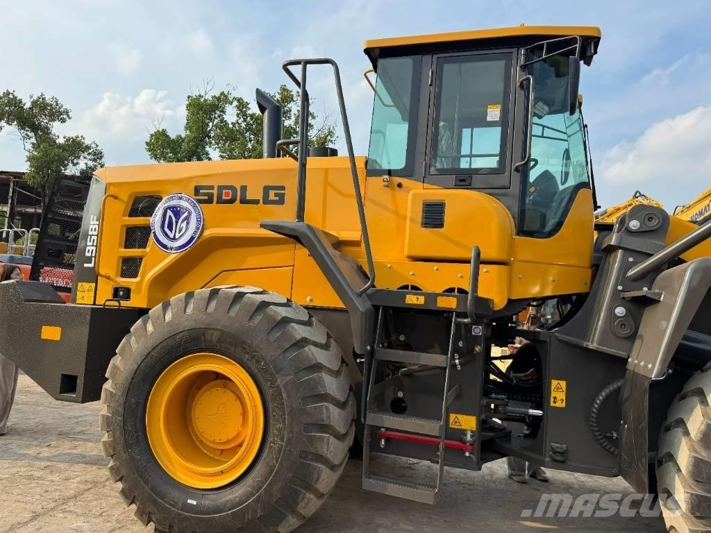 SDLG 958F ホイールローダー・タイヤショベル