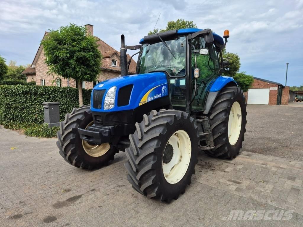 New Holland TS 100 A トラクター