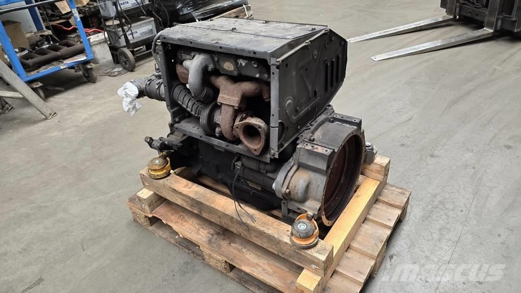Deutz BF4L914 エンジン