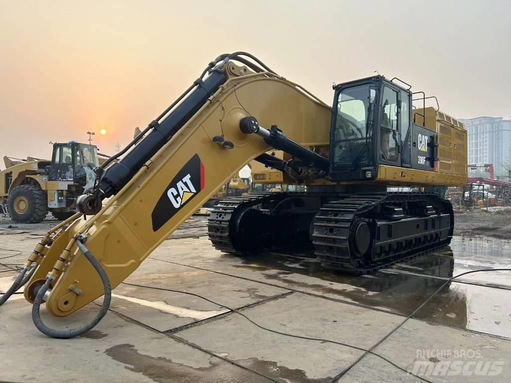 CAT 2020 CAT 390F ホイール式油圧ショベル（パワーショベル・ユンボ・バックホー）
