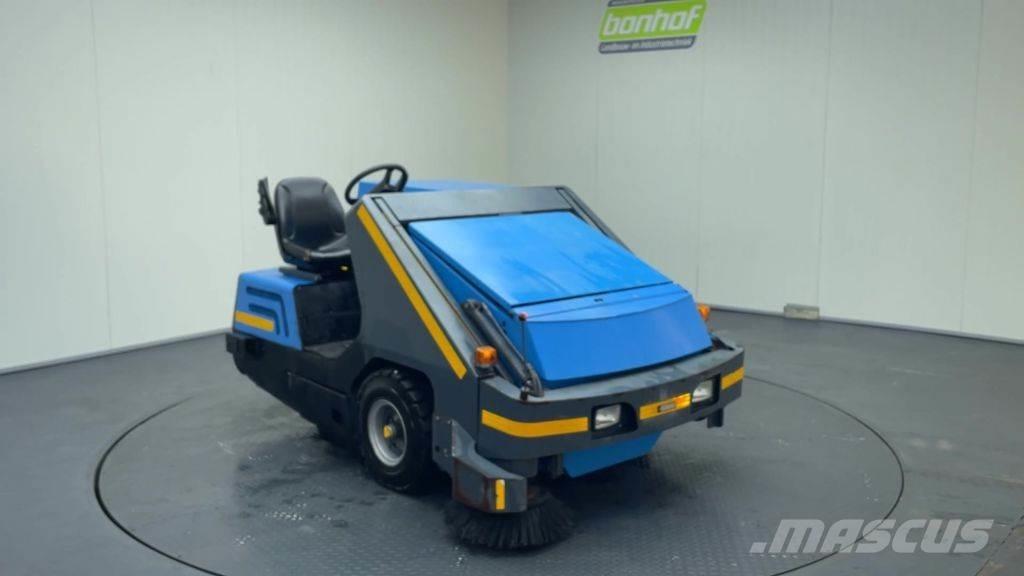 Hako JONAS 1900 D 路面清掃機