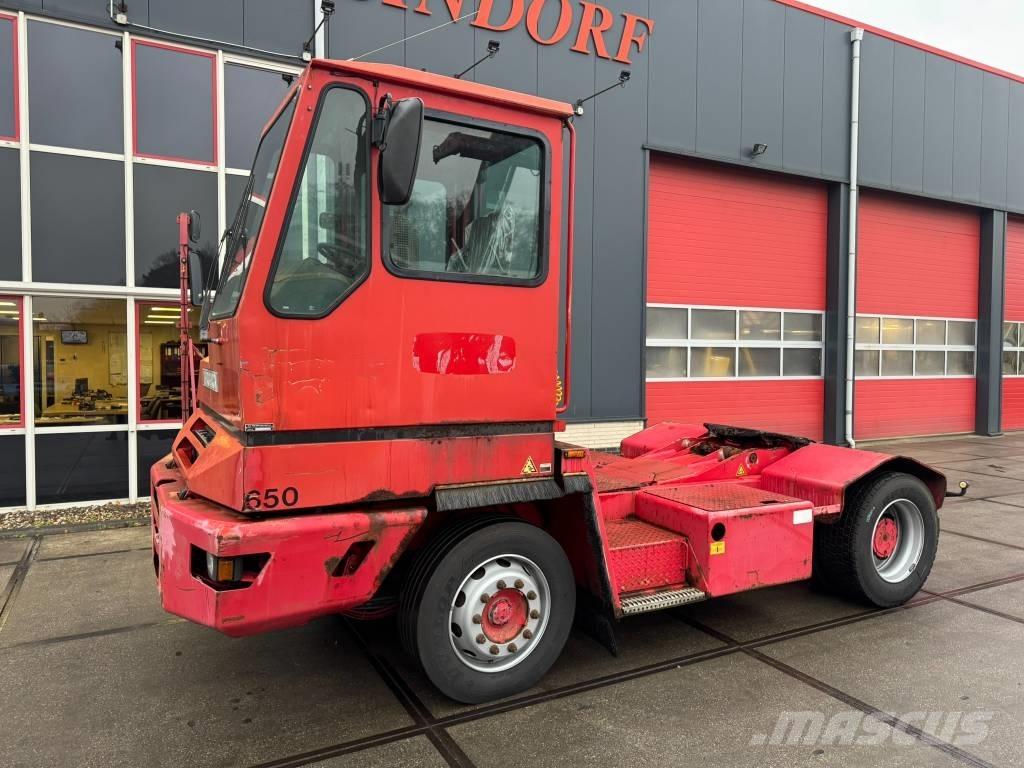 Terberg YT 220 ターミナルトラクター