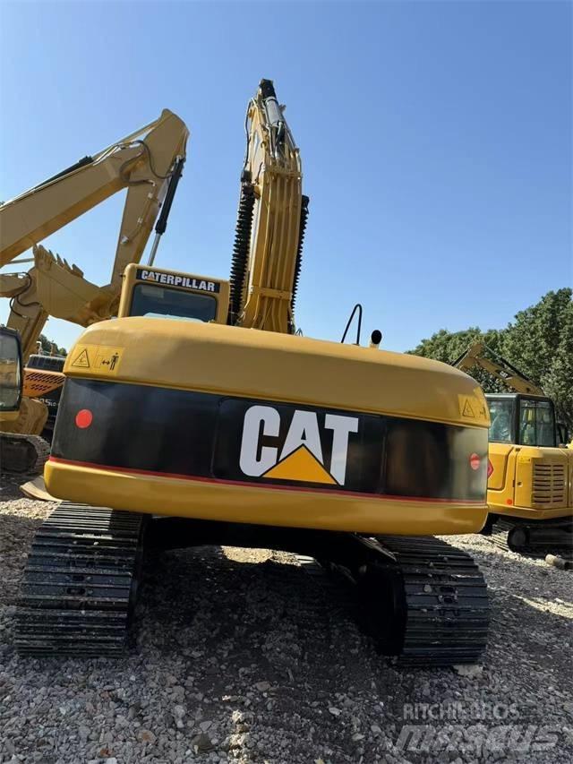 CAT 320 C 大型油圧ショベル12t以上（パワーショベル・ユンボ）