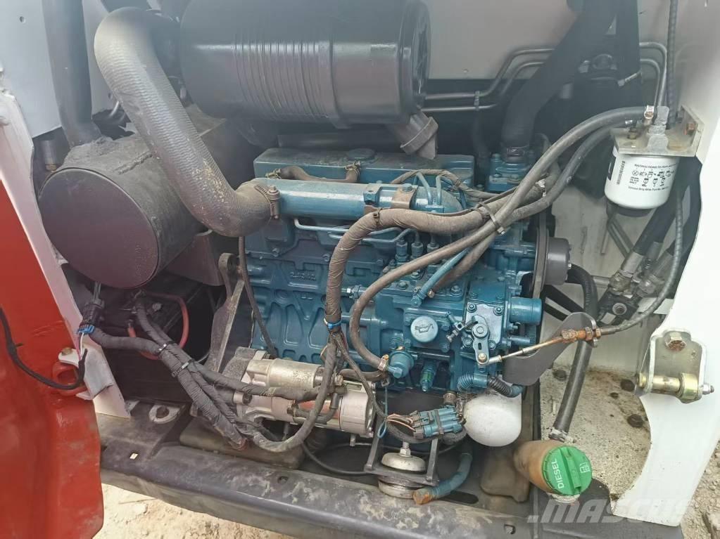 Bobcat S 450 スキッドステアローダー