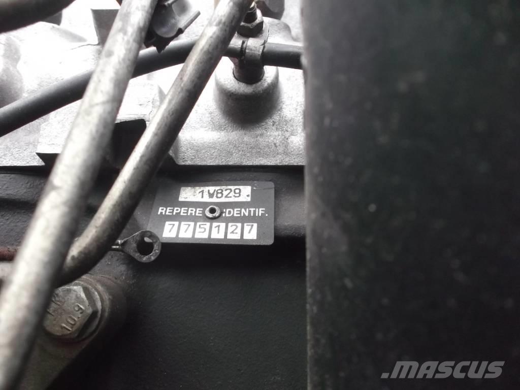 Peugeot XUD9 E-0054 エンジン