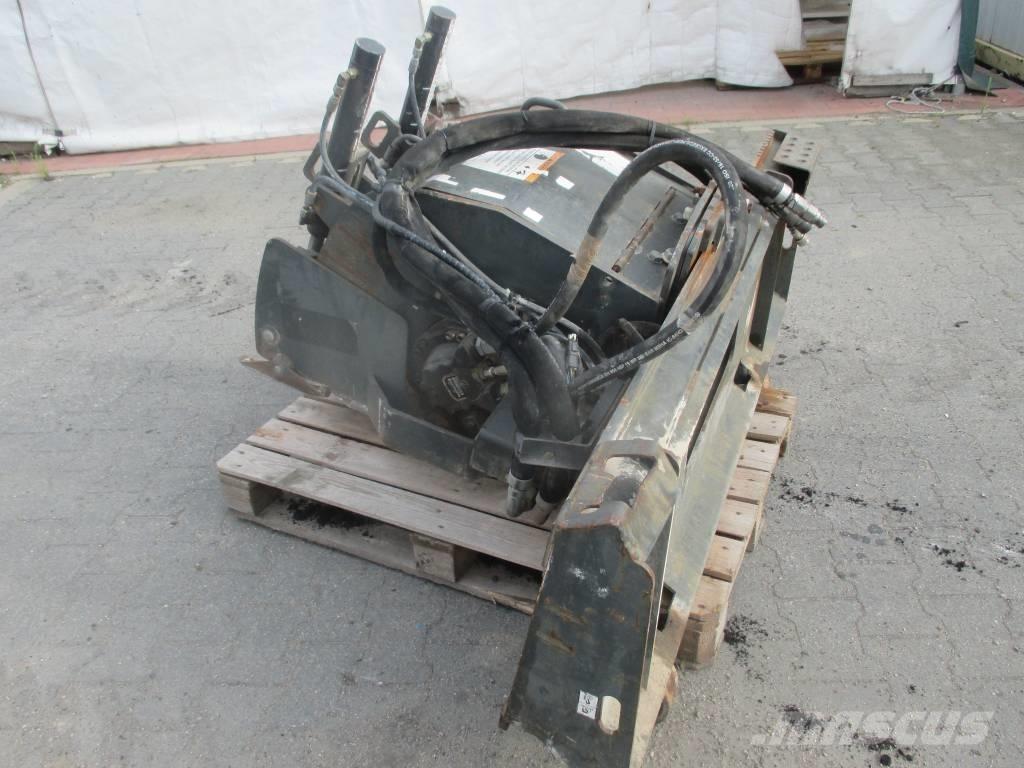 Bobcat 18 PLA スクレイパー