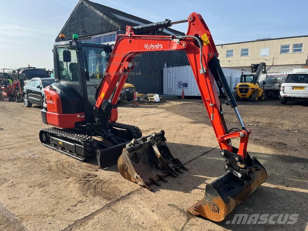 Kubota KX 037-4 ミニ油圧ショベル 7t以下（ミニユンボ・ミニディガー）