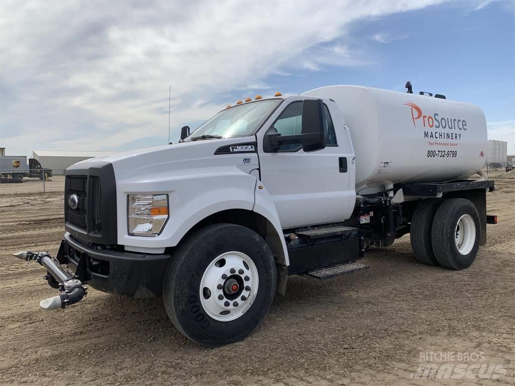 Ford F 650 XL SD 給水車