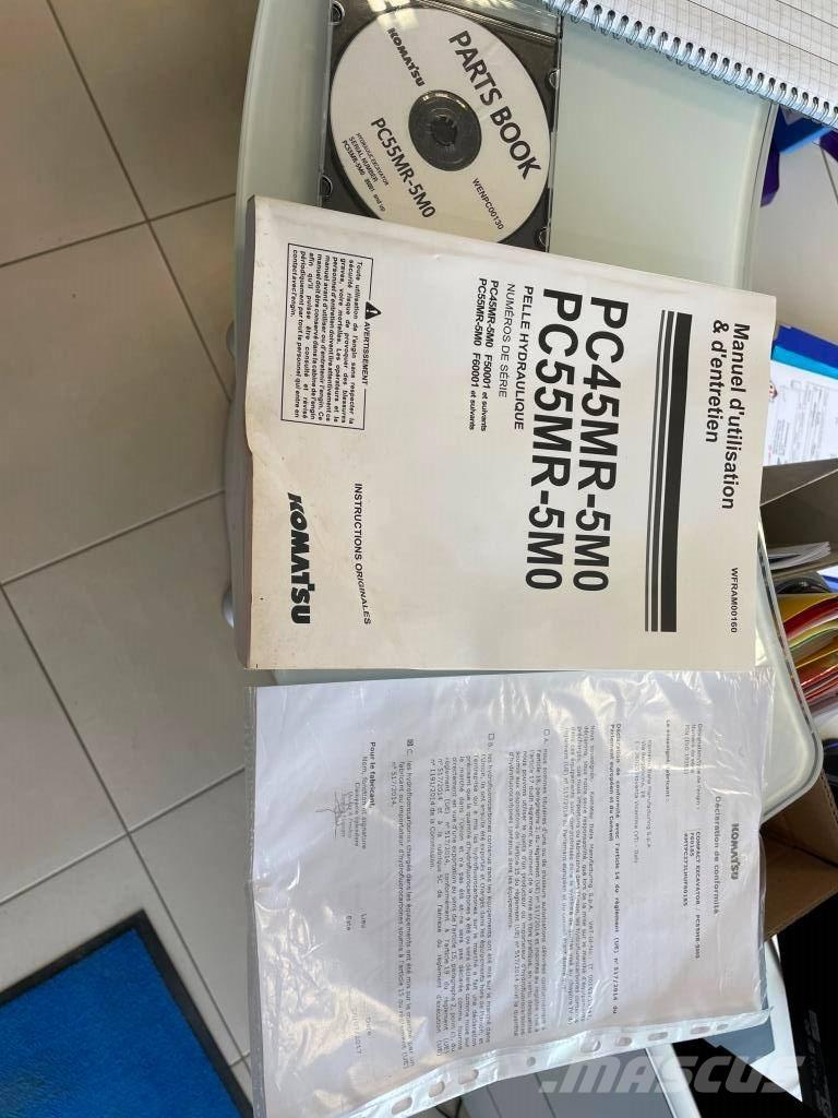 Komatsu PC55MR-5MO ミニ油圧ショベル 7t以下（ミニユンボ・ミニディガー）