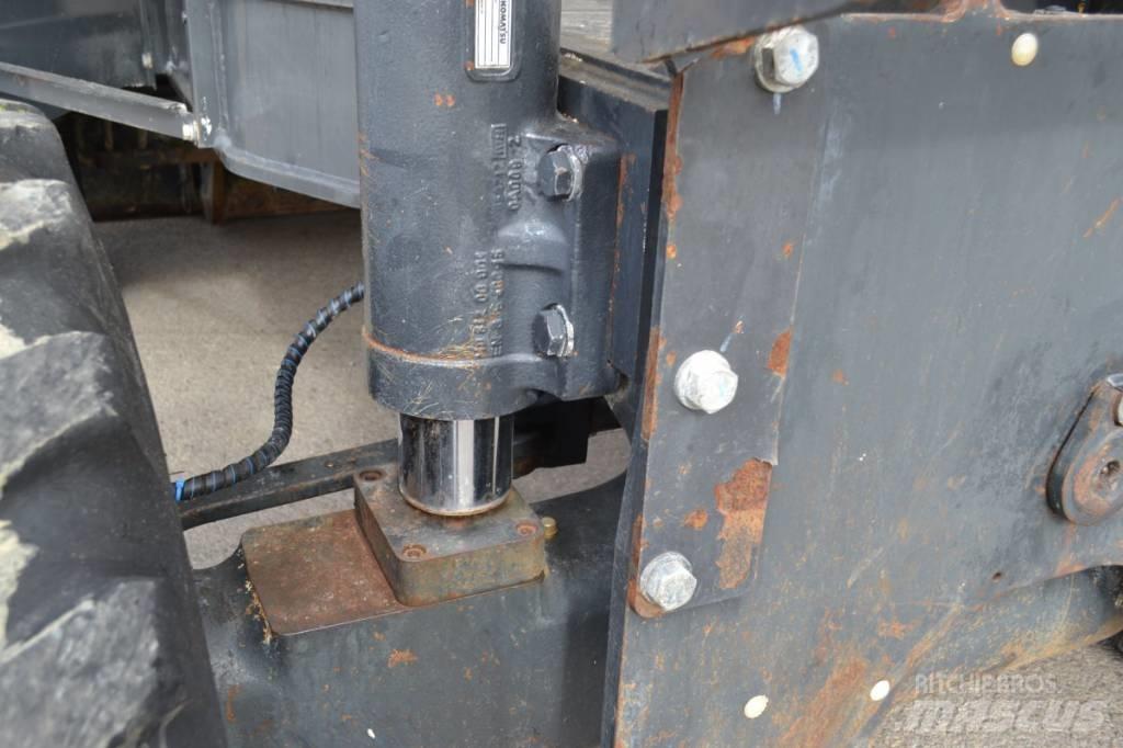 Komatsu PW 180-10 ホイール式油圧ショベル（パワーショベル・ユンボ・バックホー）