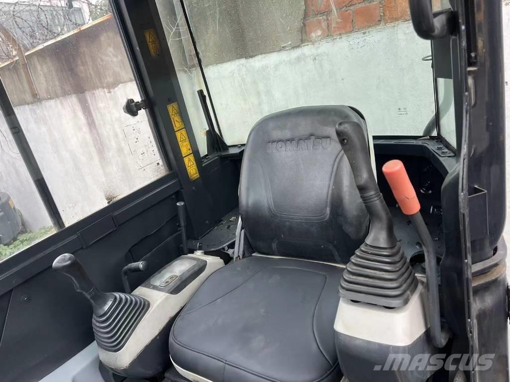 Komatsu PC 40 MR-2 大型油圧ショベル12t以上（パワーショベル・ユンボ）