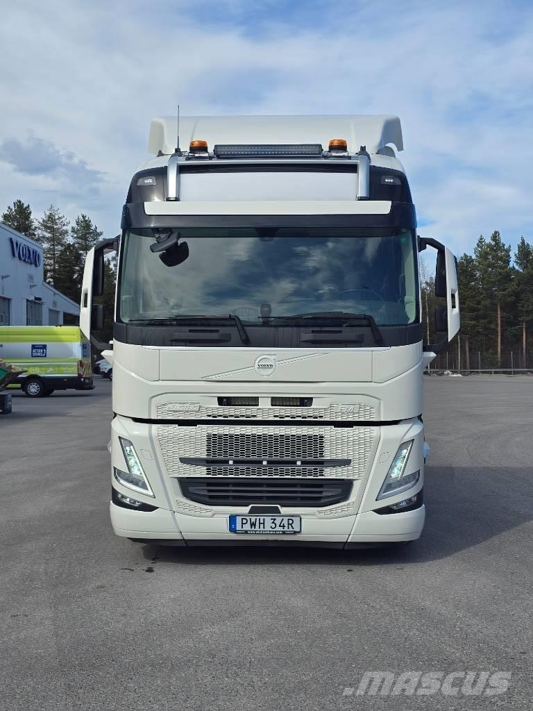 Volvo FM Electric アームロール