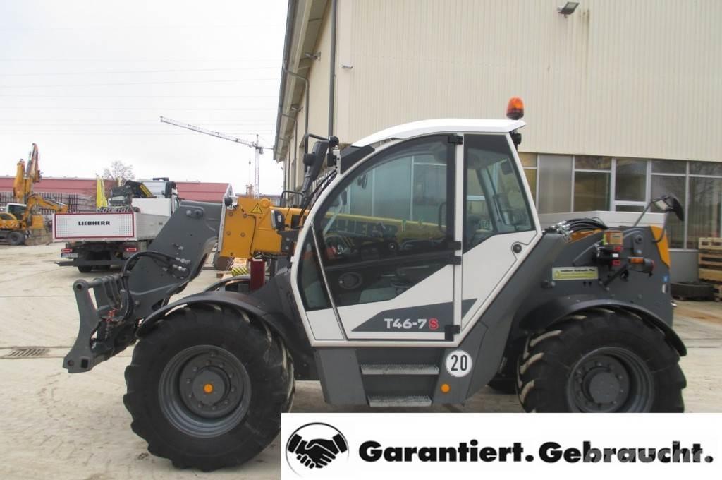 Liebherr T 46-7s テレスコーピックハンドラー