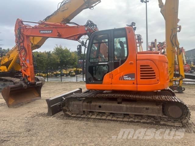 Doosan DX 140 LCR-3 大型油圧ショベル12t以上（パワーショベル・ユンボ）