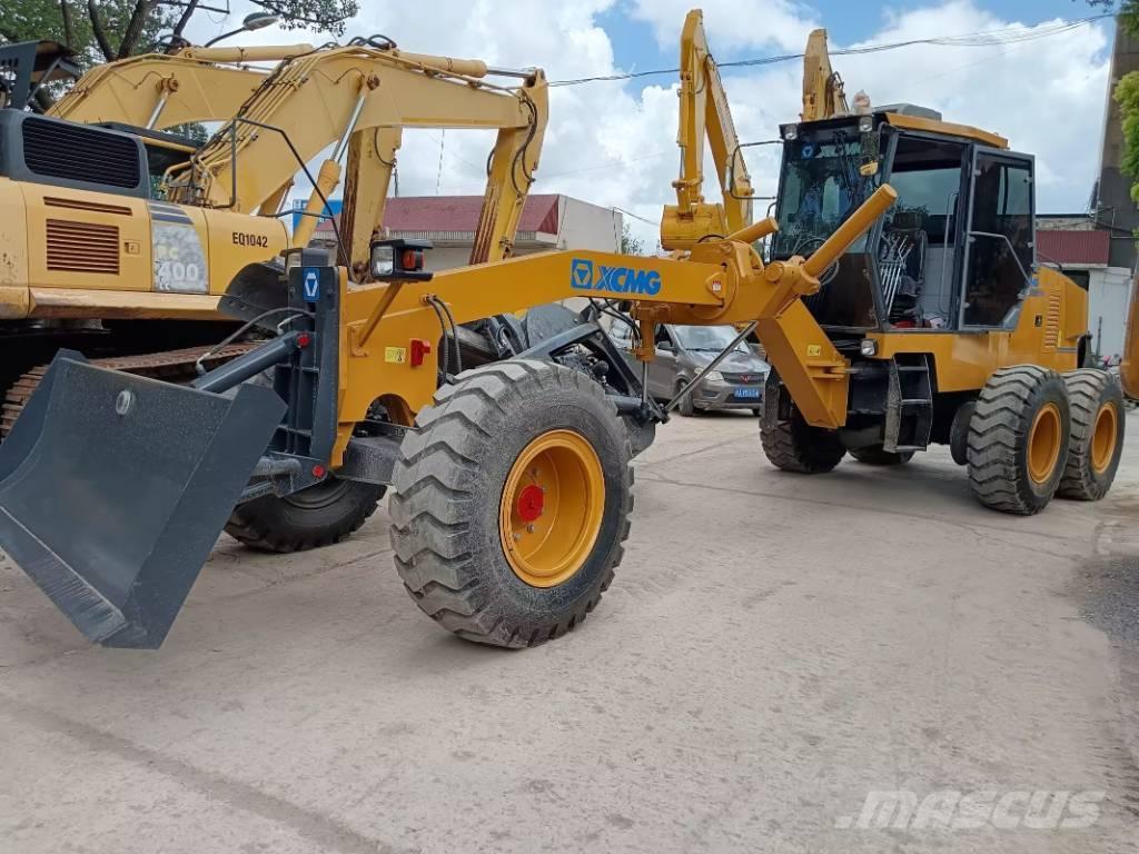 XCMG GR 2153 モーターグレーダー