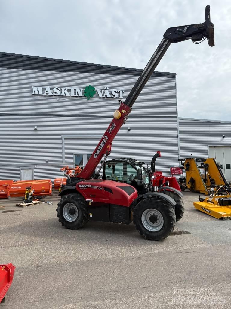 Case IH Farmlift 742 テレスコーピックハンドラー