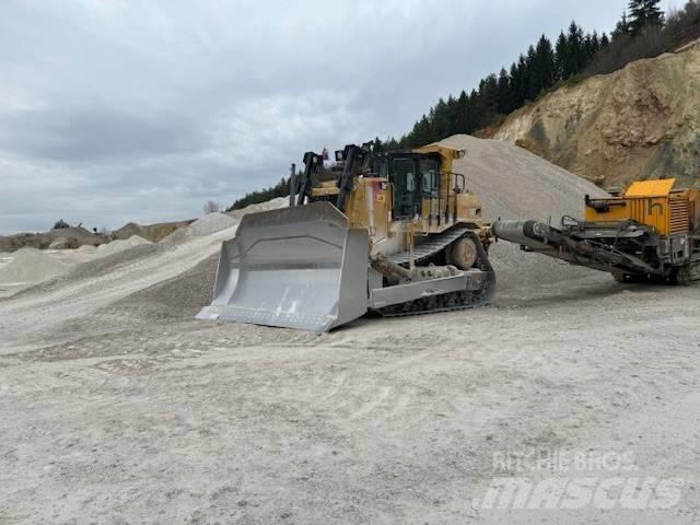 CAT D 9 T ブルドーザー