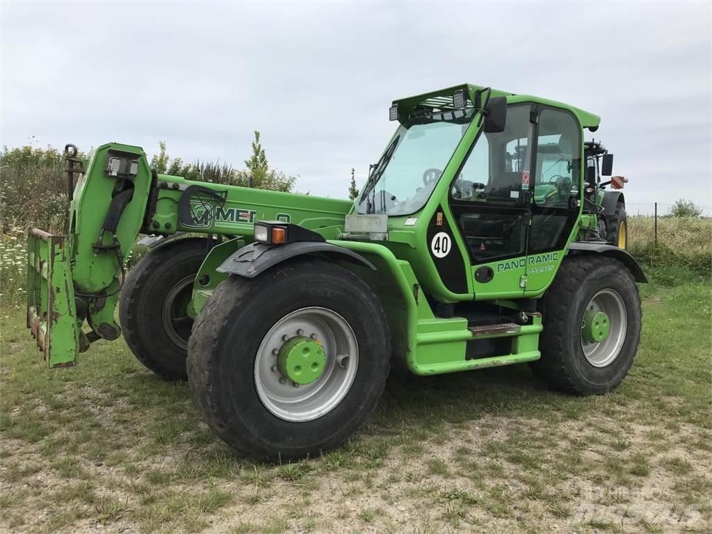 Merlo P55.9CS 農業用テレハンドラー