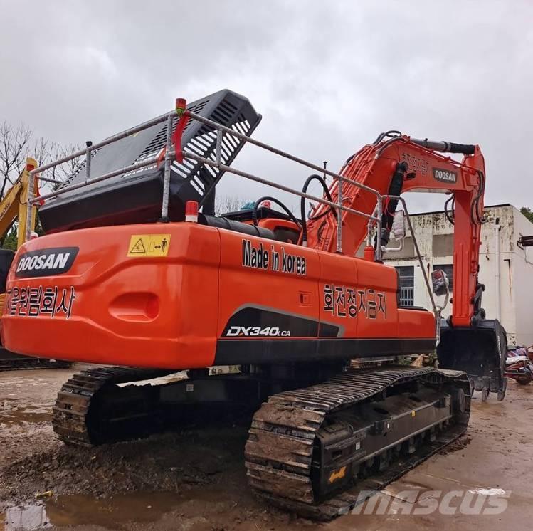 Doosan DX 340 LC 大型油圧ショベル12t以上（パワーショベル・ユンボ）