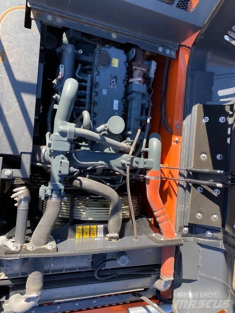Doosan DX 235 LC-5 大型油圧ショベル12t以上（パワーショベル・ユンボ）