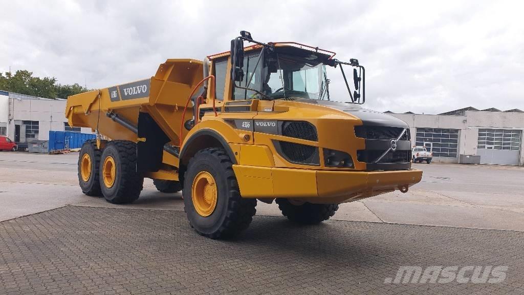Volvo Dumper アーティキュレート式ダンプトラック