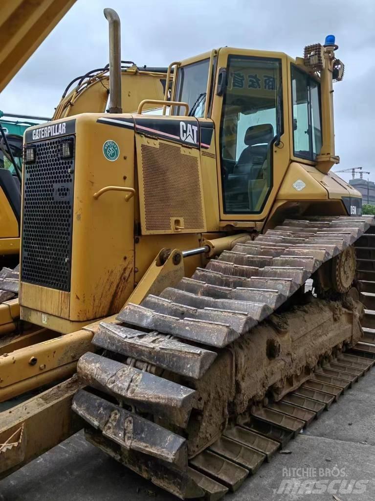 CAT D5N ブルドーザー