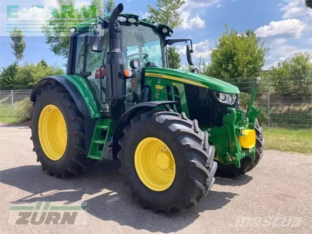 John Deere 6100m トラクター