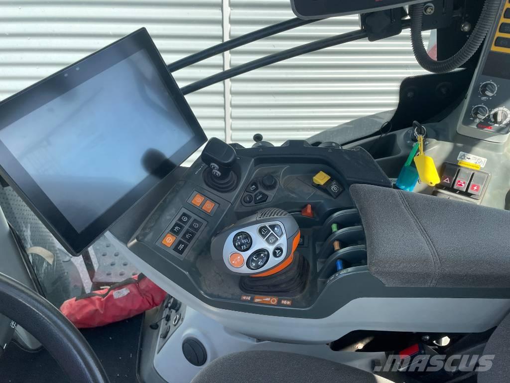 CLAAS 960 Axion トラクター
