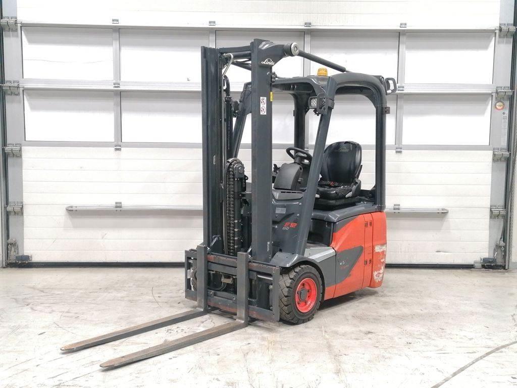 Linde E12-02 バッテリーフォークリフト
