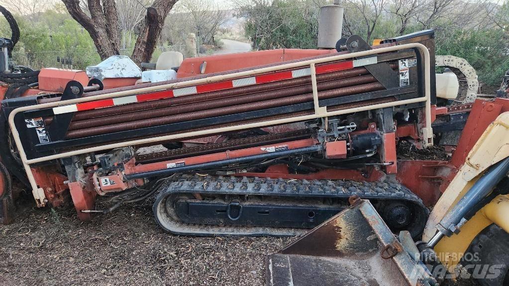 Ditch Witch JT 4020 水平掘削リグ