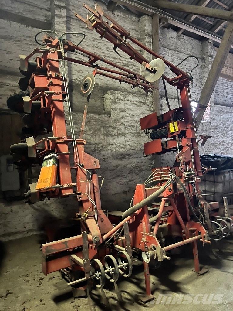 Becker 12 R 種蒔き機械