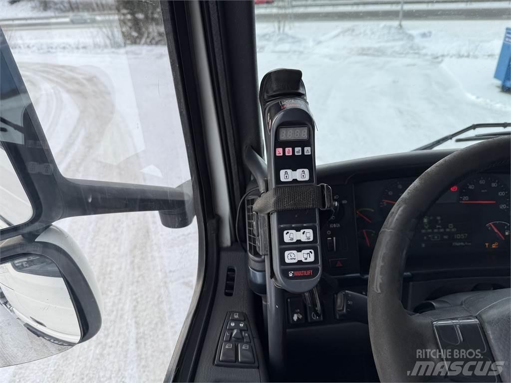 Volvo FH540 6x2 アームロール
