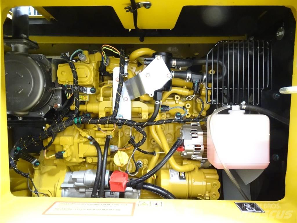CAT 310 大型油圧ショベル12t以上（パワーショベル・ユンボ）