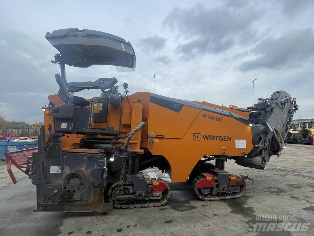 Wirtgen W 130 CFI アスファルトコールドミリングマシーン