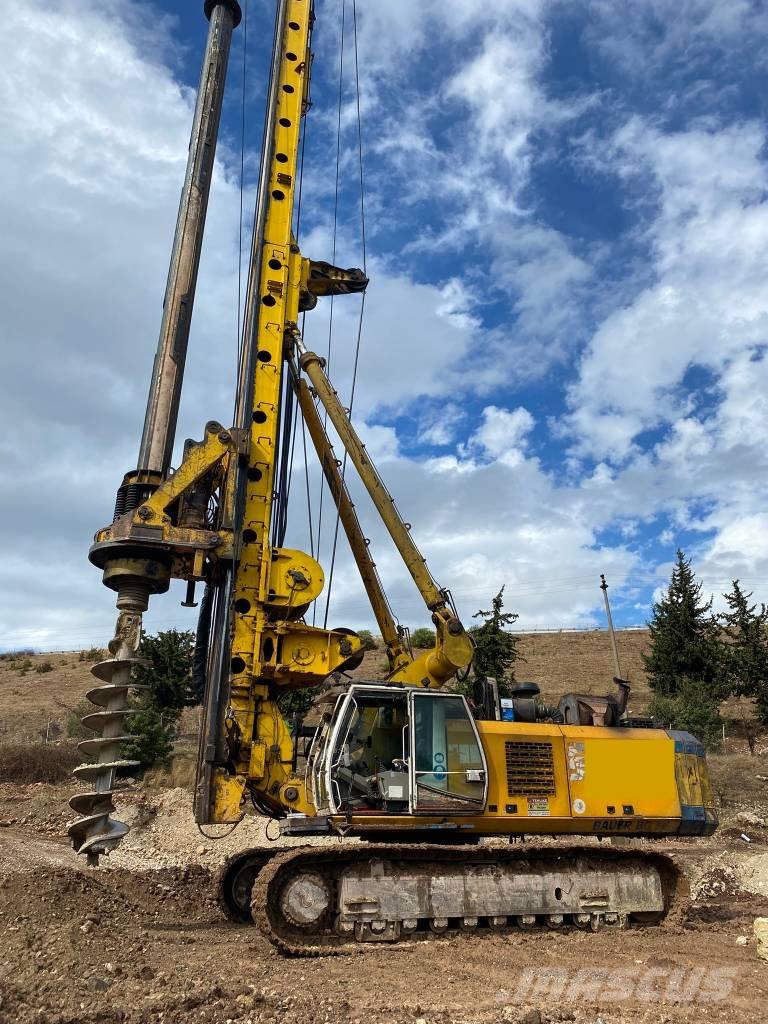 Bauer BG 36 クローラドリル