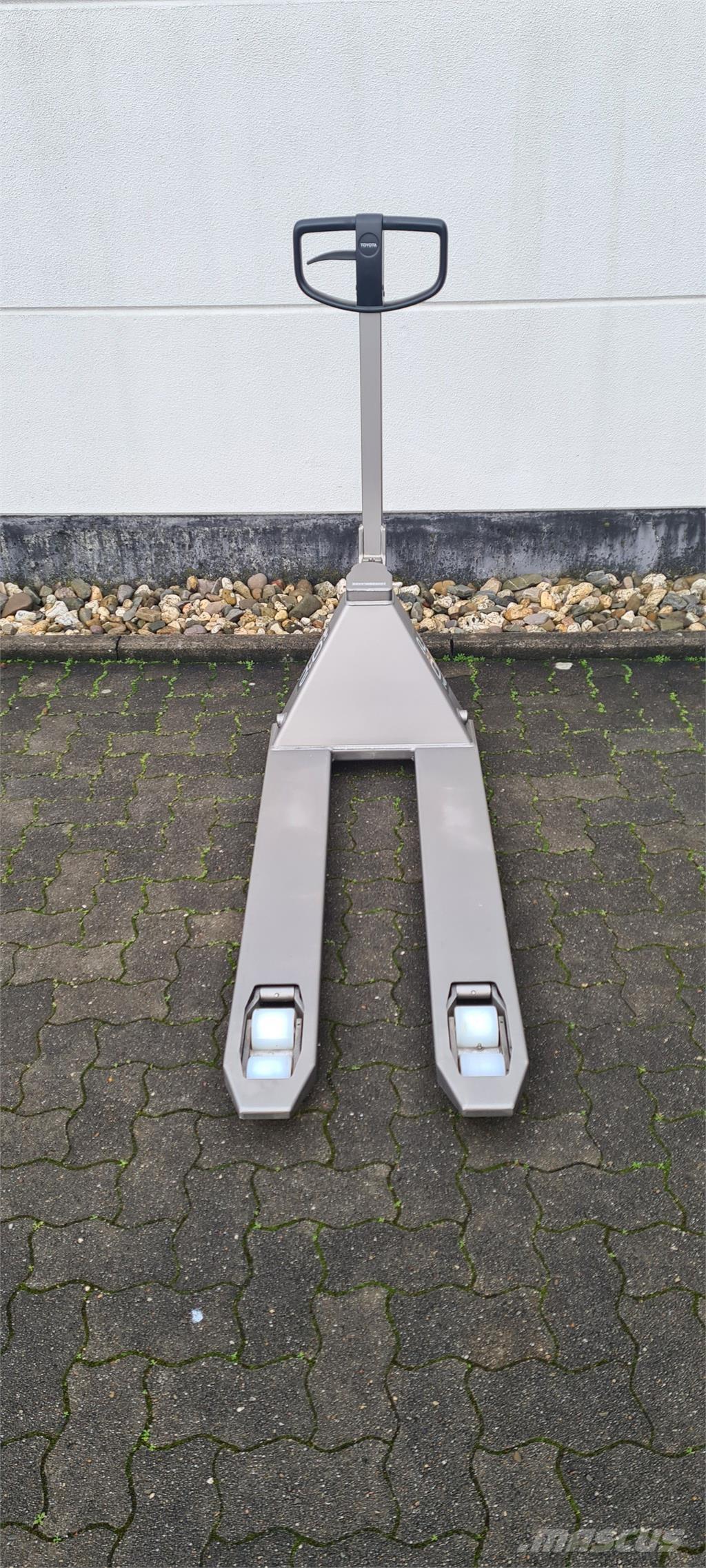 BT LHM 200ST ハンドパレットトラック