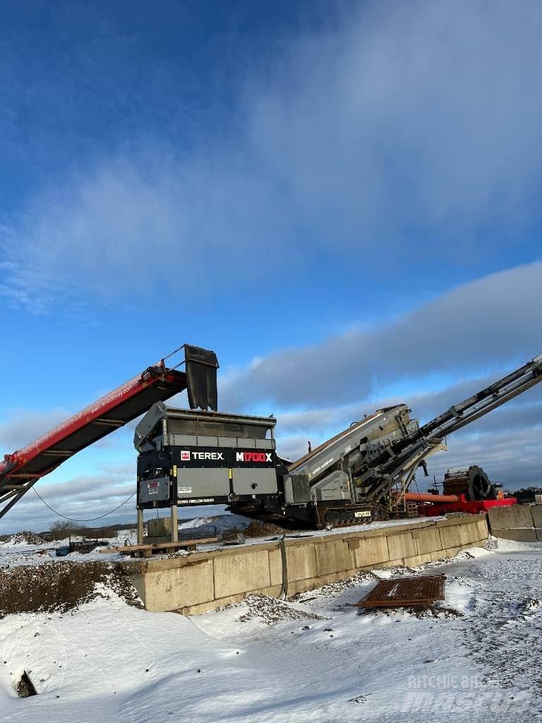 Terex M 1700X-3 自走式スクリーン