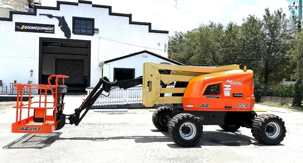 JLG 450 AJ ブームリフト　屈伸型