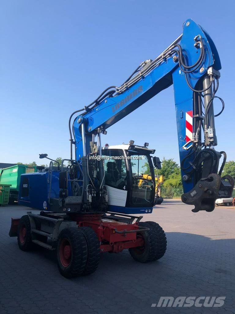 Liebherr A 920 ホイール式油圧ショベル（パワーショベル・ユンボ・バックホー）