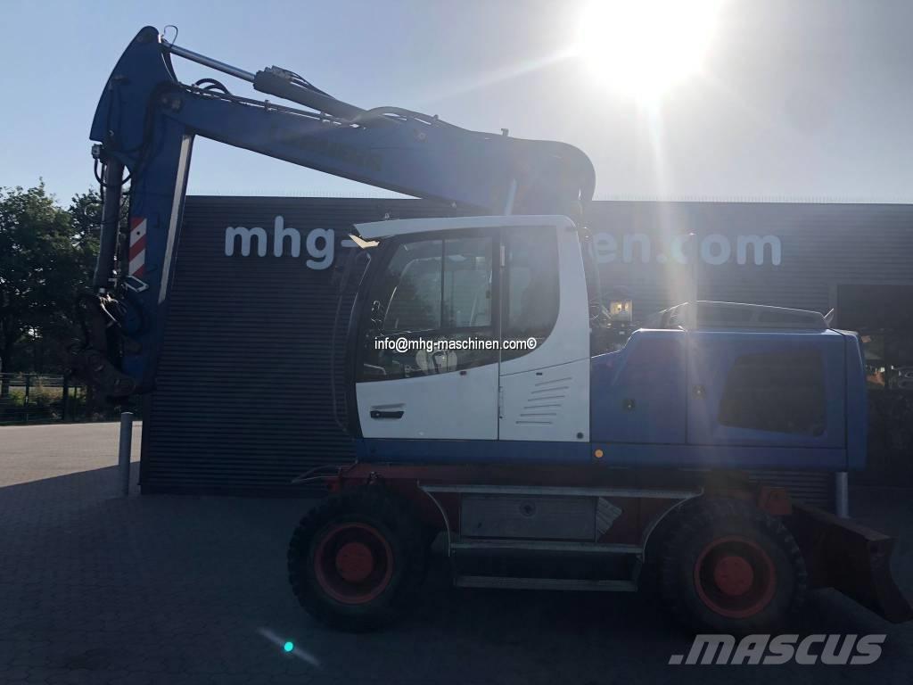 Liebherr A 920 ホイール式油圧ショベル（パワーショベル・ユンボ・バックホー）