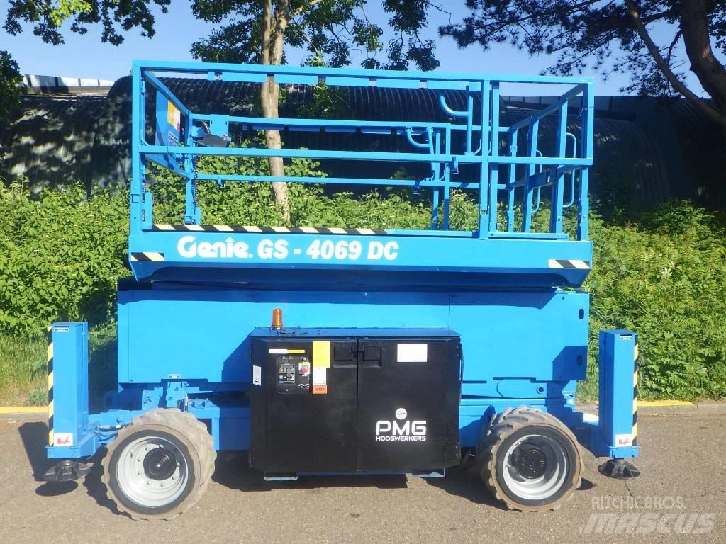 Genie GS4069DC シザースリフト