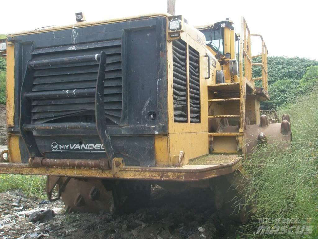 Vandel 550-4 廃棄物コンパクター