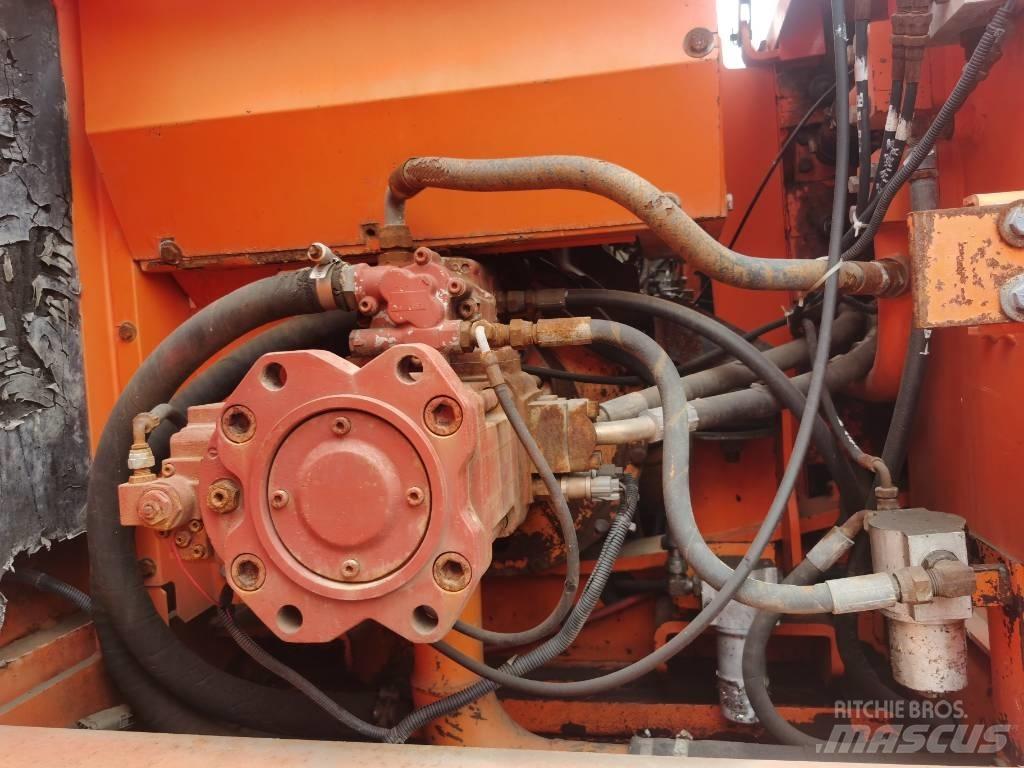 Doosan DH 210 W-7 ホイール式油圧ショベル（パワーショベル・ユンボ・バックホー）
