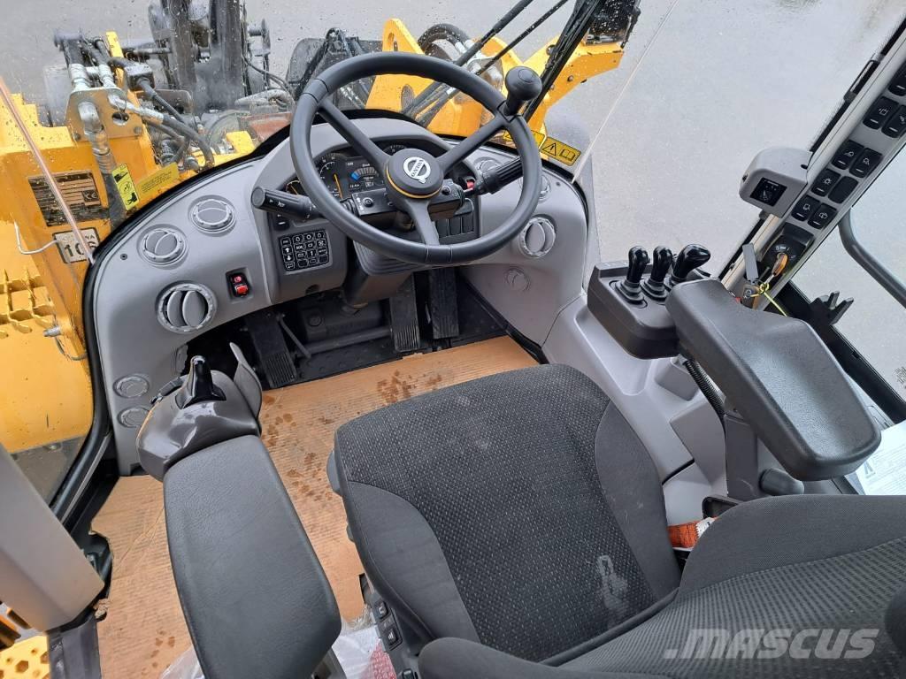 Volvo L 110 H ホイールローダー・タイヤショベル