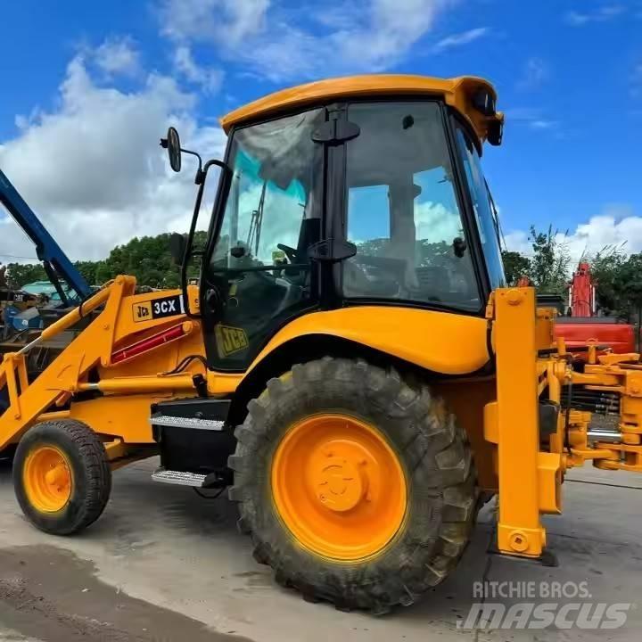 JCB 3 CX バックホーローダー