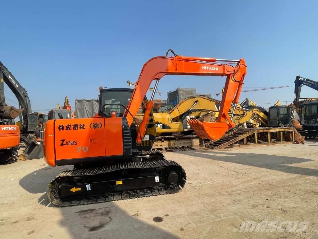 Hitachi ZX70 中型油圧ショベル 7ｔ-12ｔ（ユンボ・パワーショベル・バックホー）