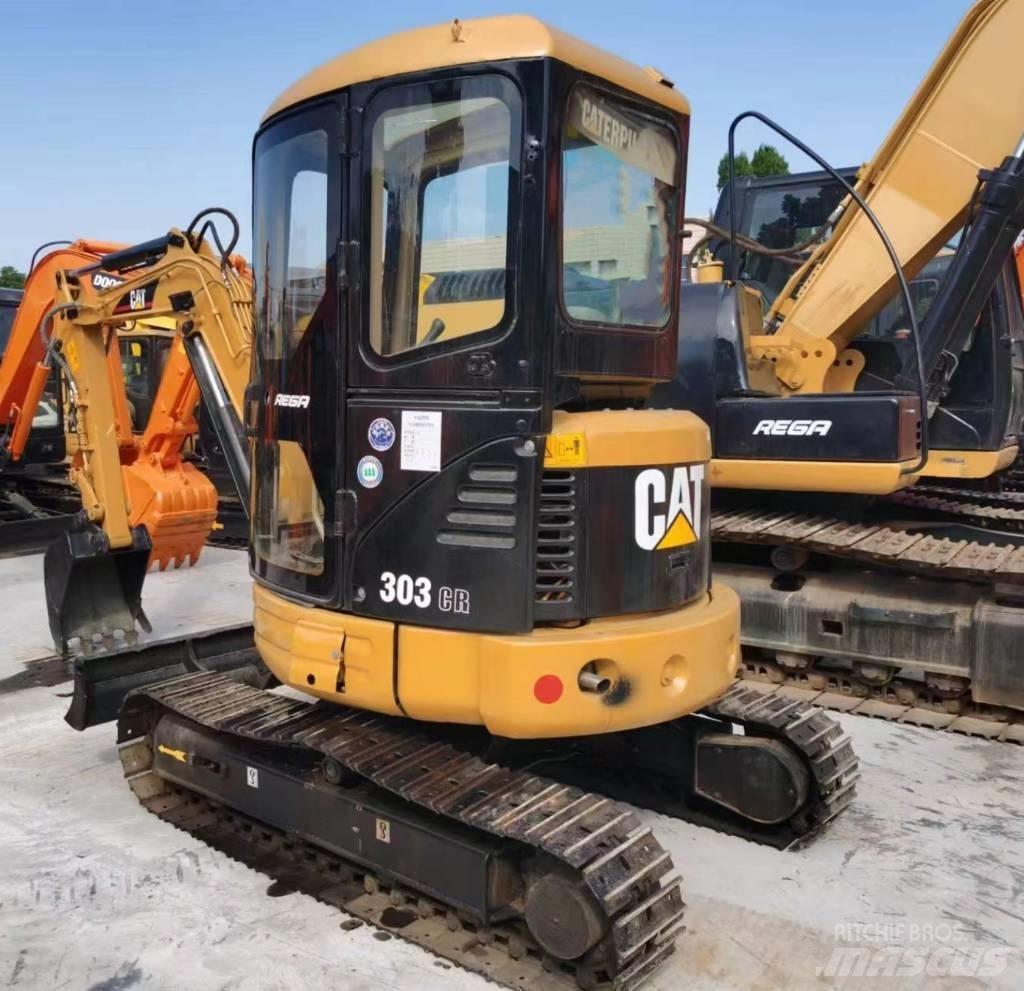 CAT 303 C CR ミニ油圧ショベル 7t以下（ミニユンボ・ミニディガー）