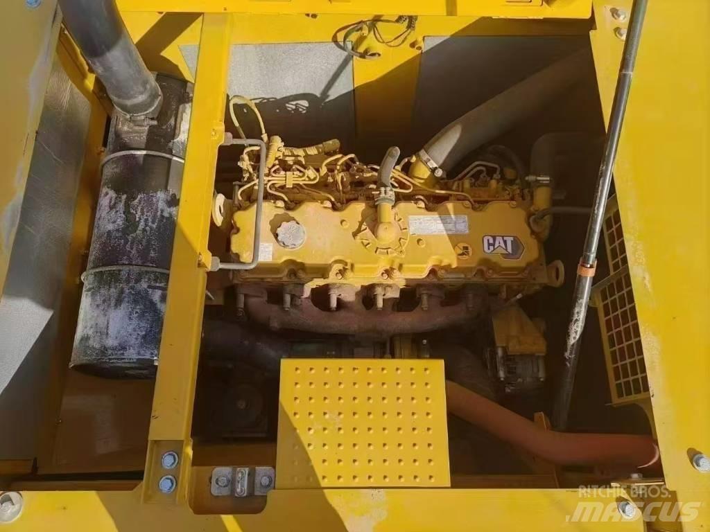 CAT 336 GC 大型油圧ショベル12t以上（パワーショベル・ユンボ）