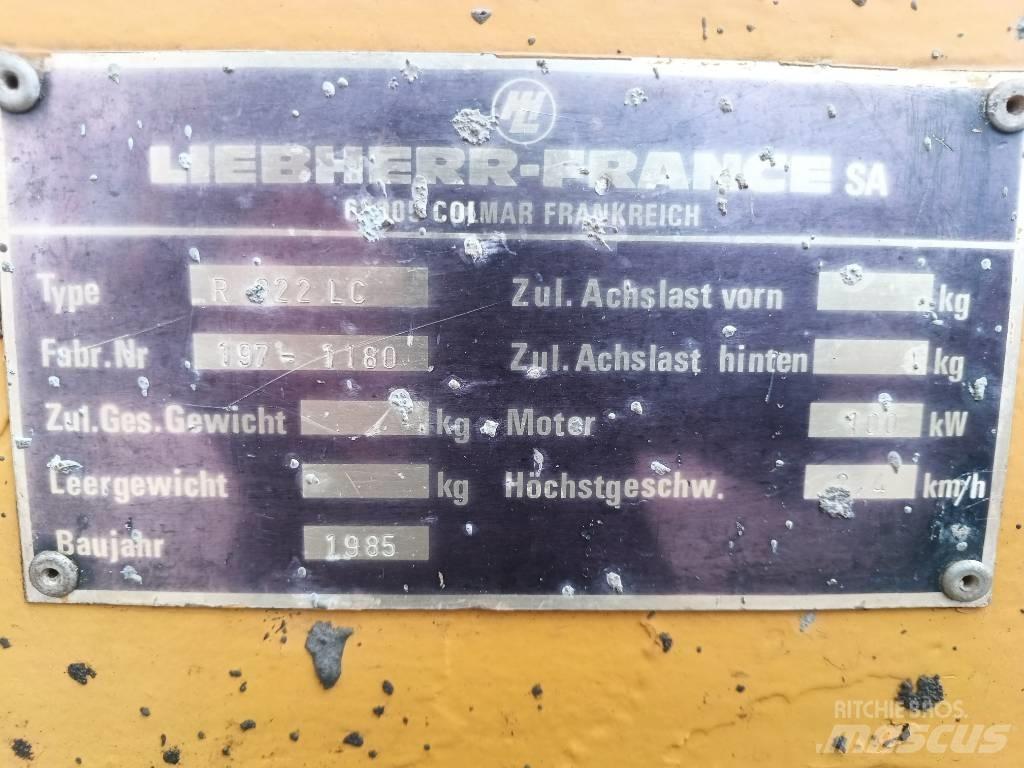 Liebherr R 922 L 大型油圧ショベル12t以上（パワーショベル・ユンボ）